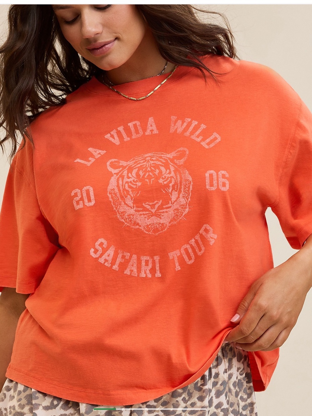 AERIE GRAPHIC T - Picture 3 of 3